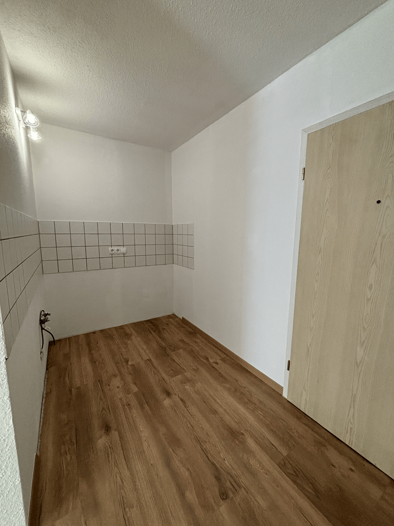 user-upload/business/work-media/10df8249cd7740f4b3bdb46760c3a824.jpeg