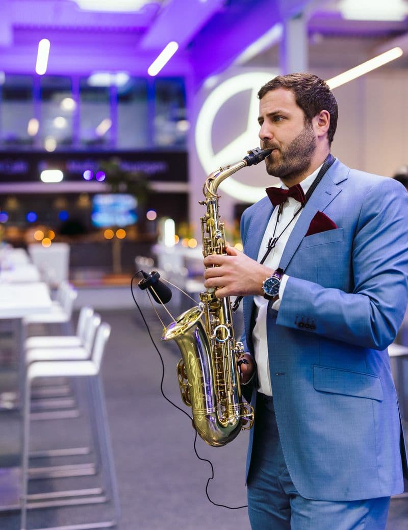 user-upload/business/work-media/xf6zifwys8o9tvrzs52nr_saxophonist-adrian-planitz.jpeg